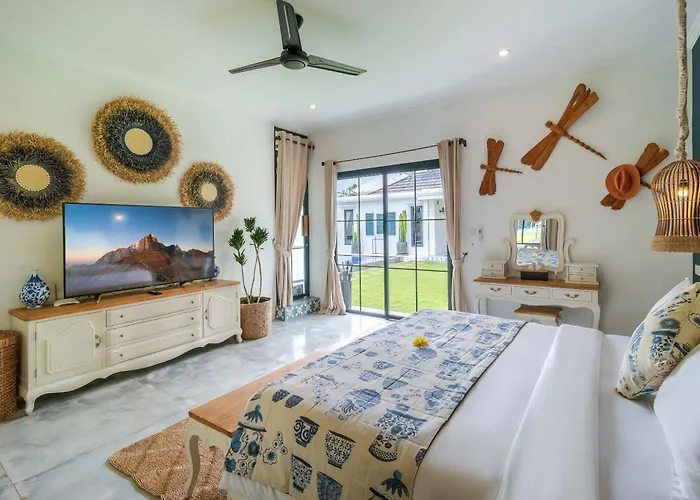 Villa Luxe 5 Bed, Sleeps 10, Butler, Walk To Shopscafe