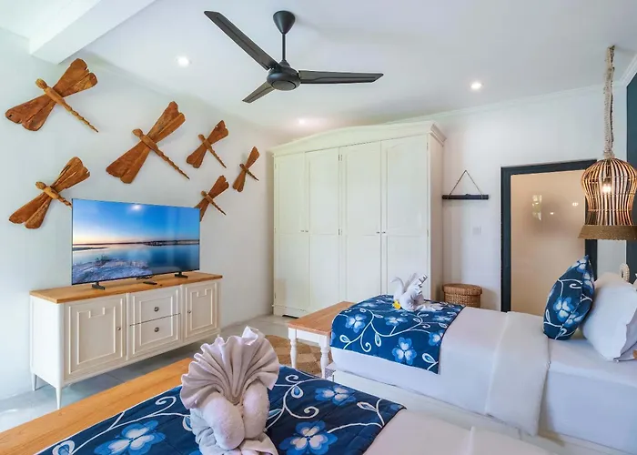 Luxe 5 Bed, Sleeps 10, Butler, Walk To Shopscafe