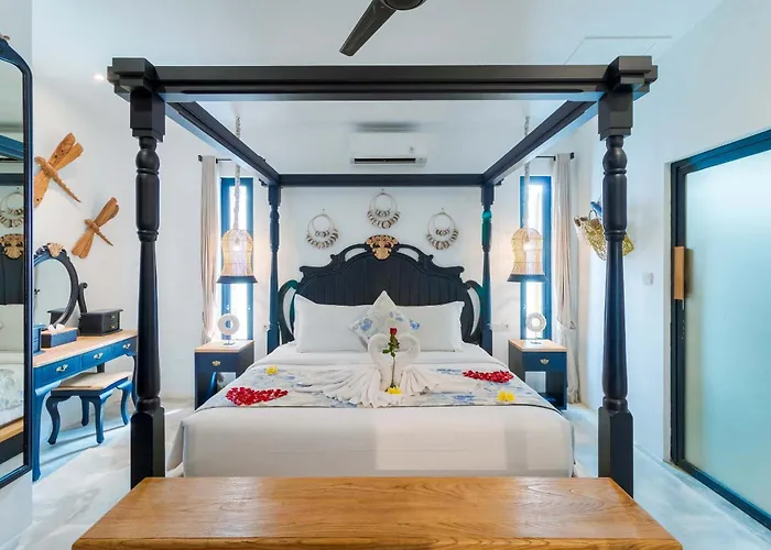 Luxe 5 Bed, Sleeps 10, Butler, Walk To Shopscafe Villa *