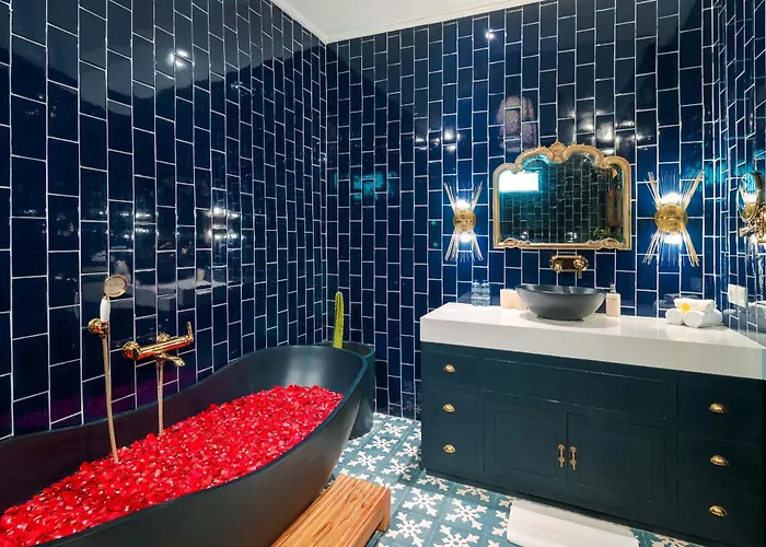 Luxe 5 Bed, Sleeps 10, Butler, Walk To Shopscafe *